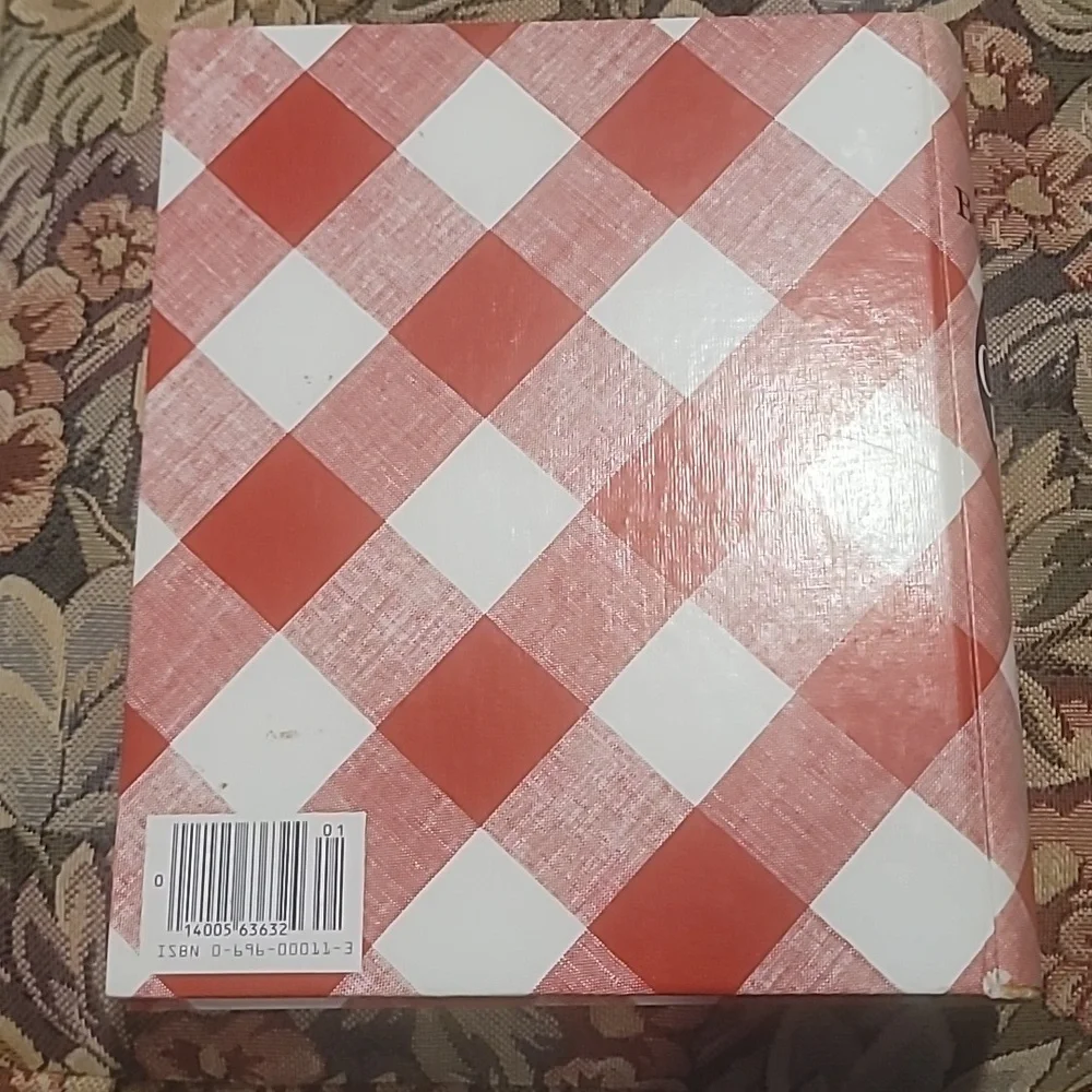 Better Homes and Gardens Red and White Cook Book New Version Feom 1981